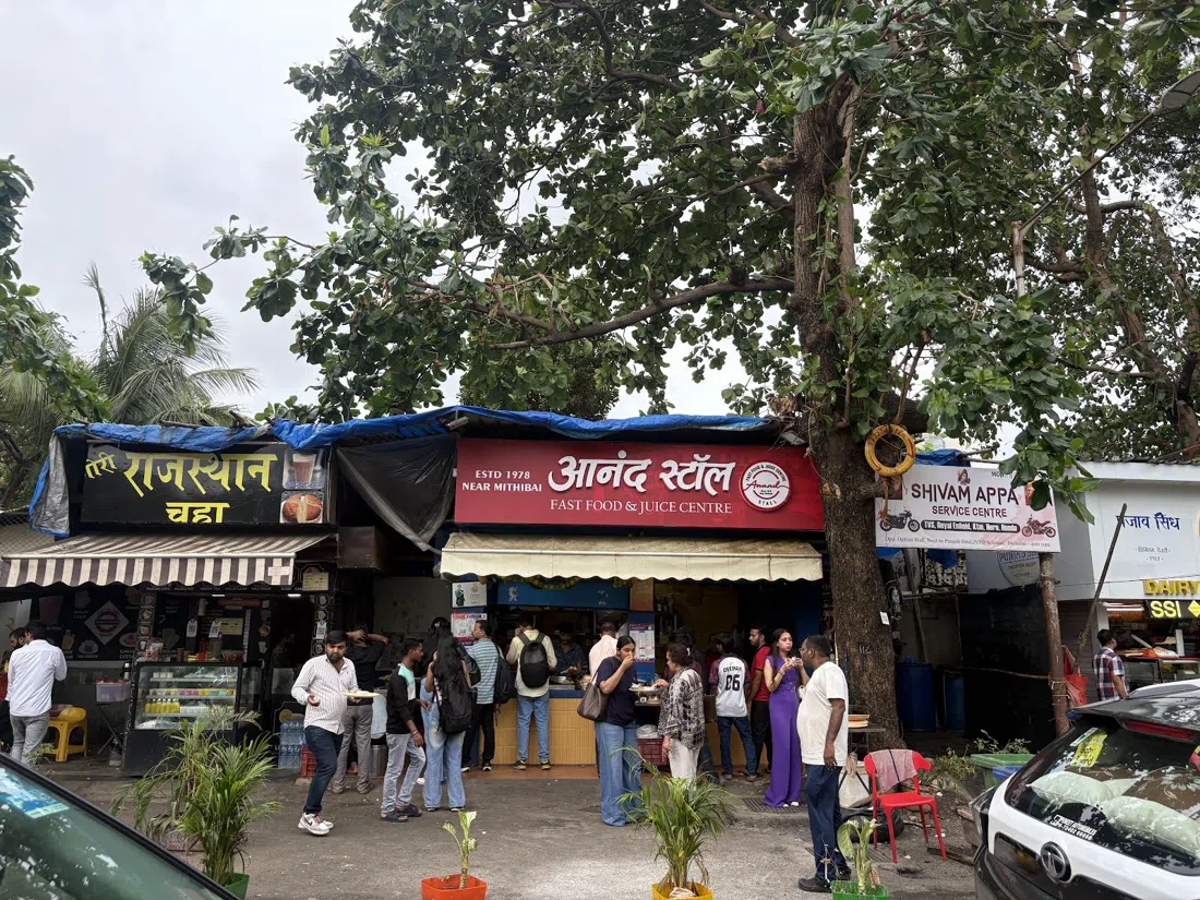 Anand Stall, Mumbai