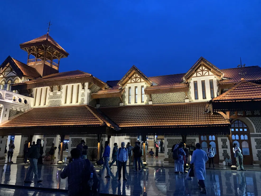 Bandra Railway Station, Mumbai