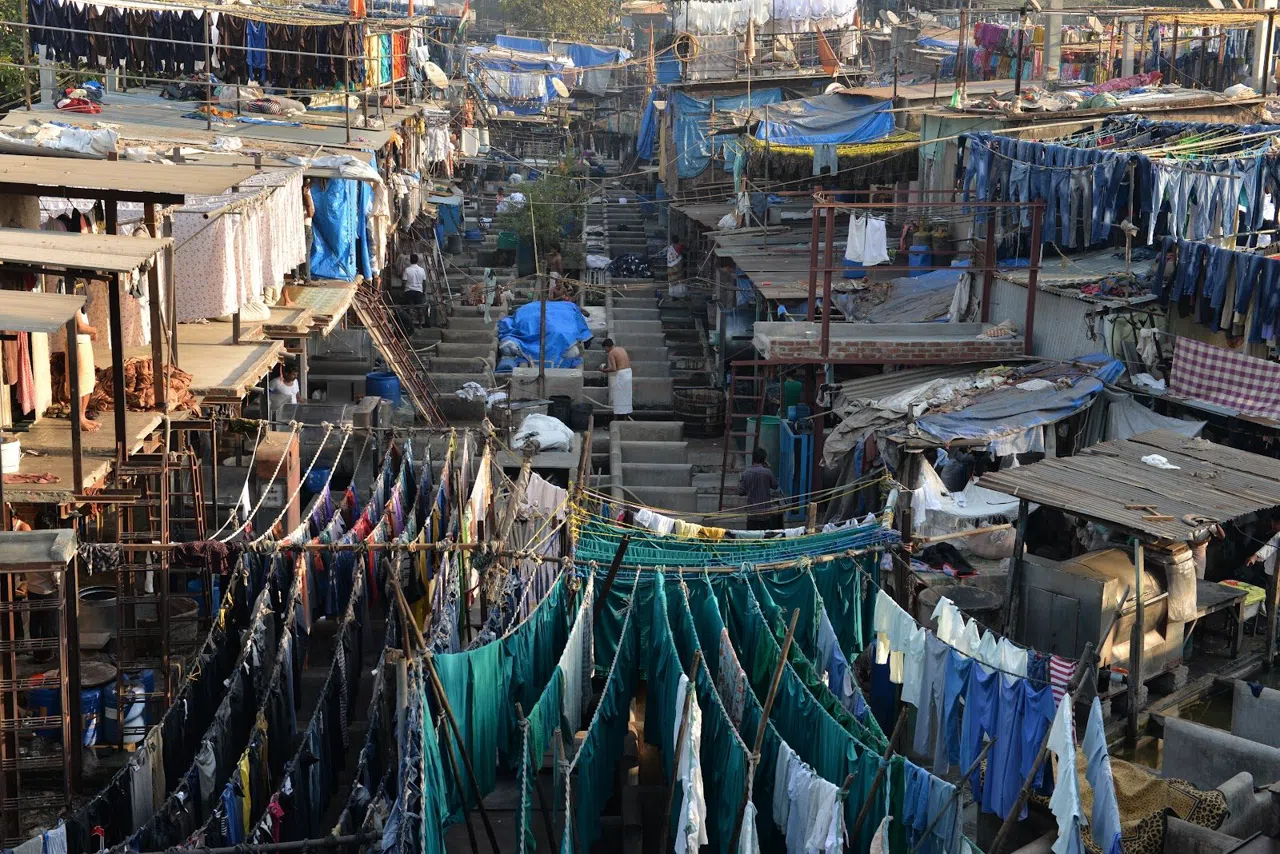 Mumbai's Dhobi Ghat, Before the City Wakes Up