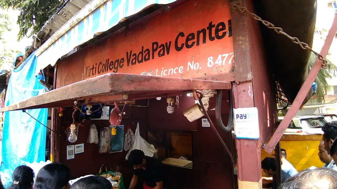 Ashok Vada Pav, Mumbai